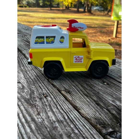 Imaginext Disney Toy Story Pizza Planet Delivery Truck Mattel 2011 Toyota - Picture 1 of 7